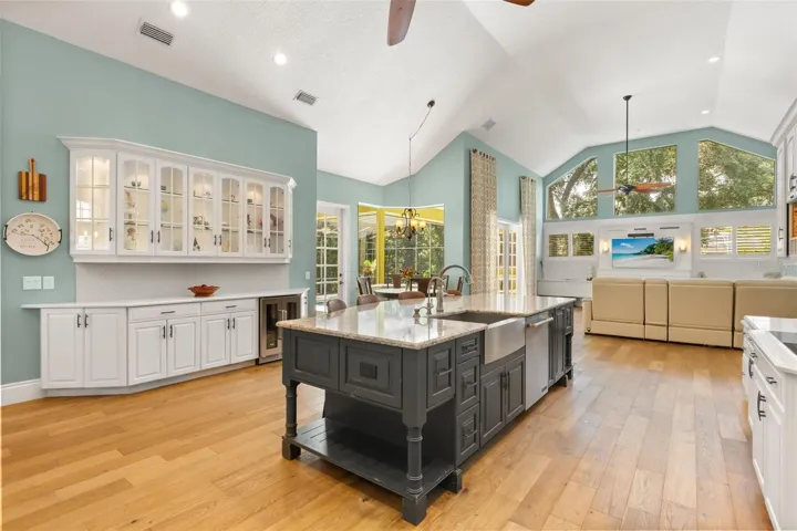 Built in Buffet and high ceilings
