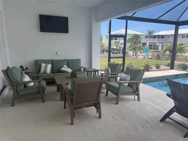 Seating area lanai