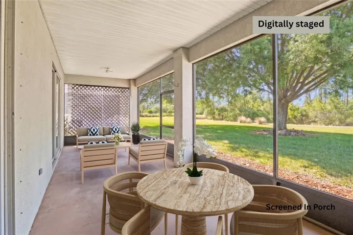 Screened in porch