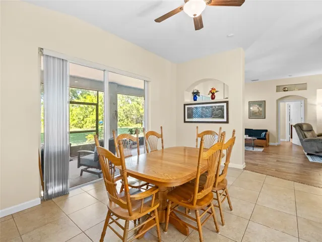 Versatile area suitable for formal or casual dining