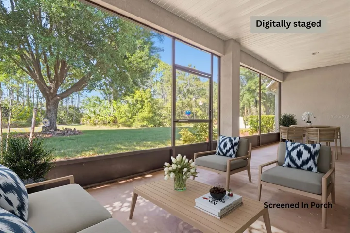 Screened in porch