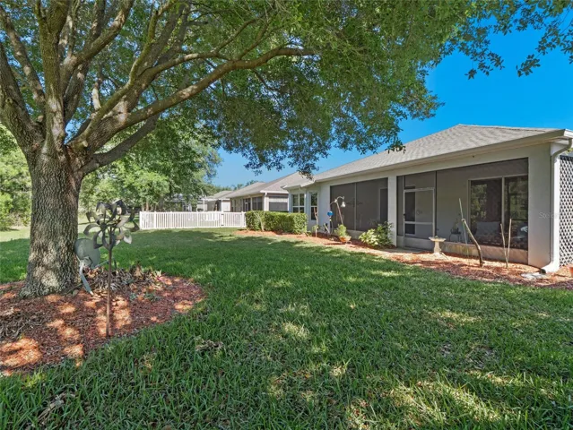Spacious backyard ideal for relaxing or entertaining