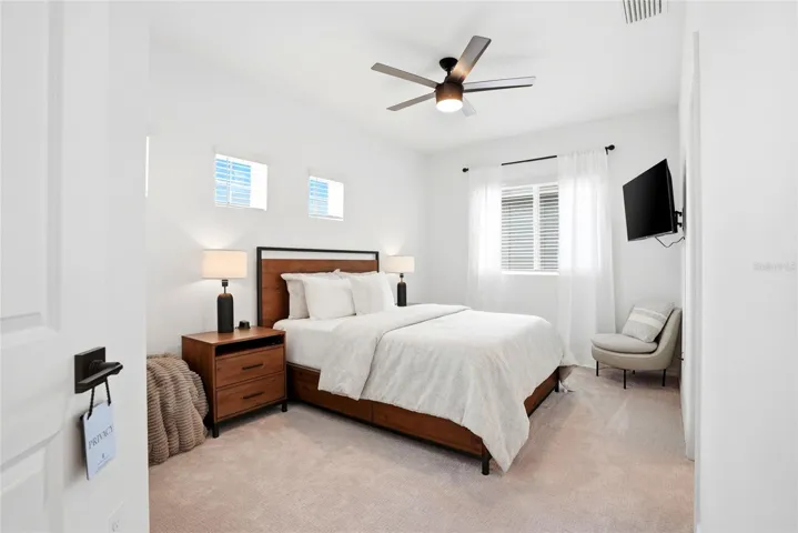 Bedroom 2, private en-suite