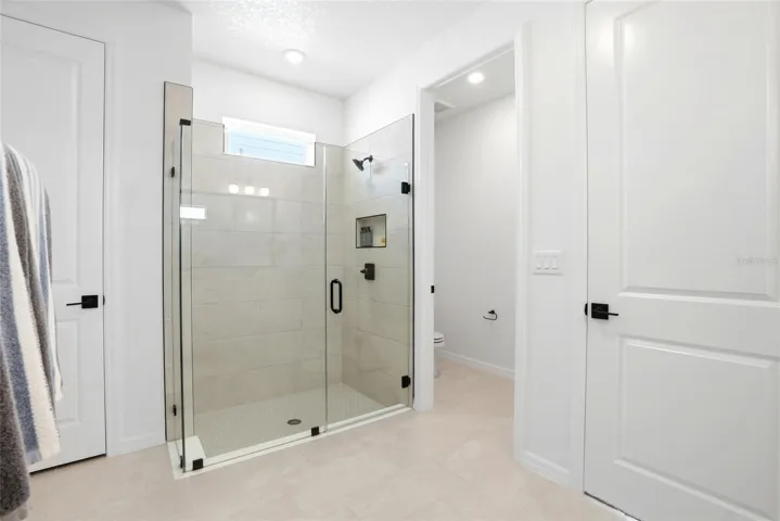 Walk-in Shower