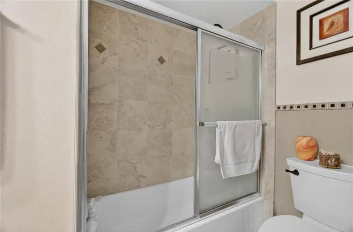 2nd Bathroom