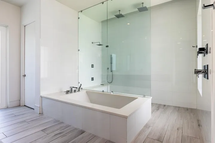 Primary Suite Upstairs - Bathroom