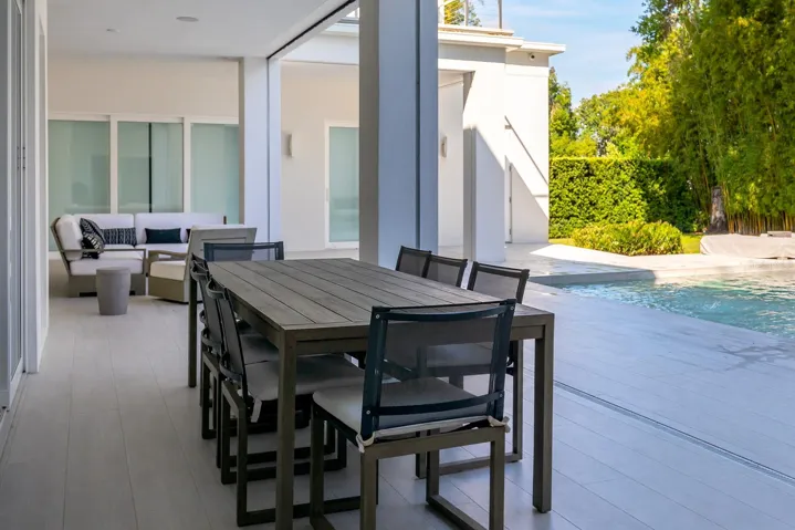 Rear Covered Lanai