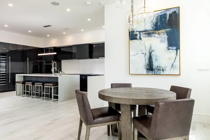 Dinette Off of the Kitchen