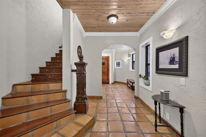 Foyer, with architectural details, Saltillo tile