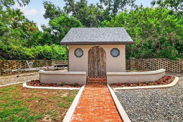Pump house