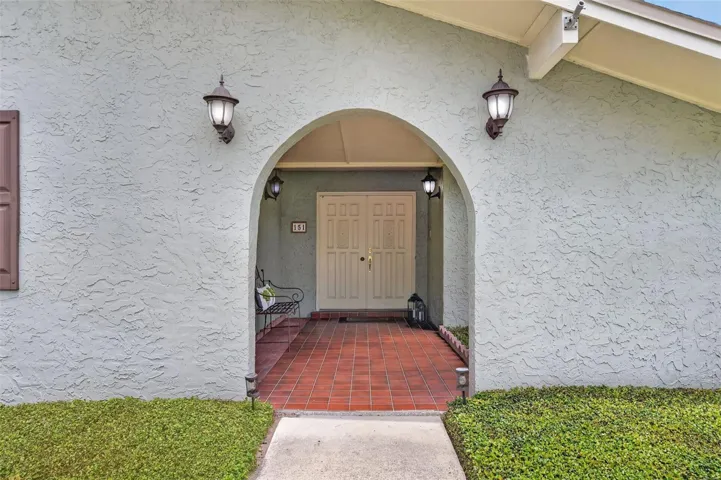 Front courtyard entry