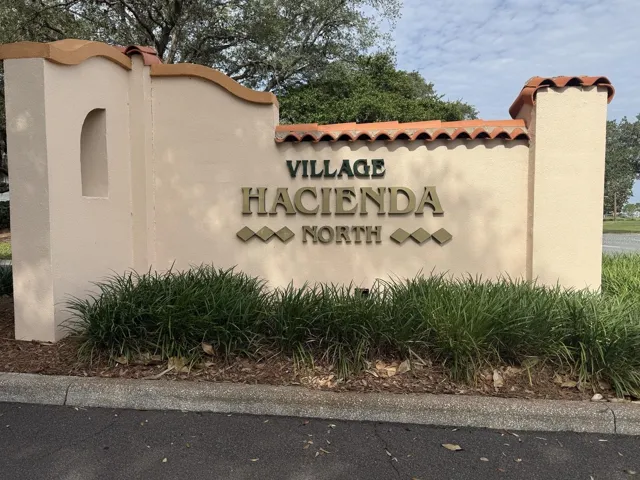 Entrance sign