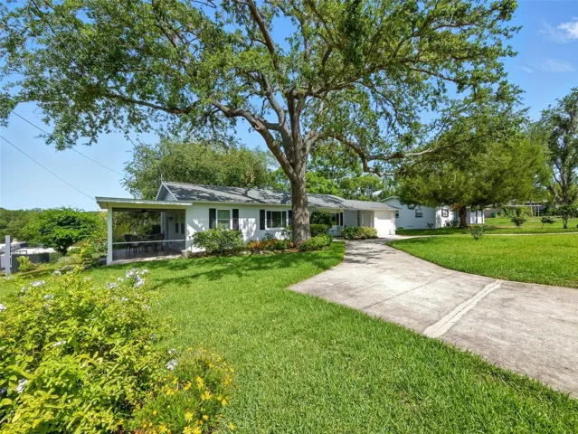 Circle driveway.