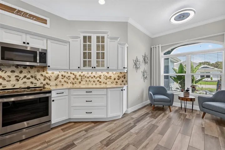 Kitchen ad Dinette