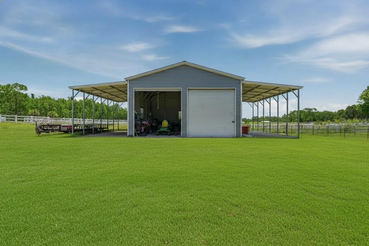 10x10 2 car garage with 2 car ports
