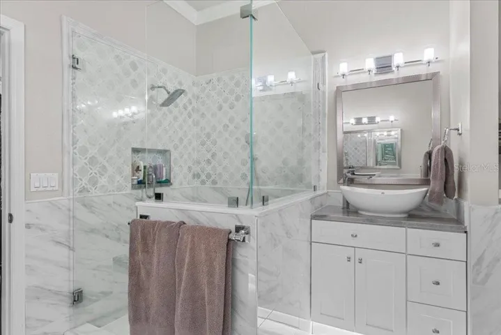 PRMARY BATH