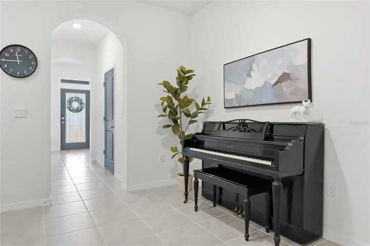Dining/Flex Space