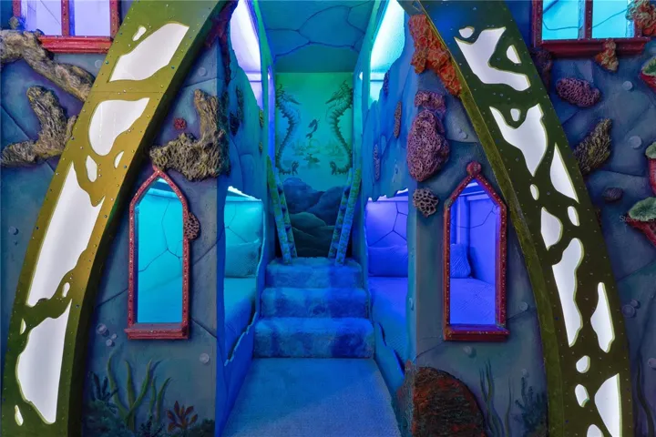 Under The Sea, 