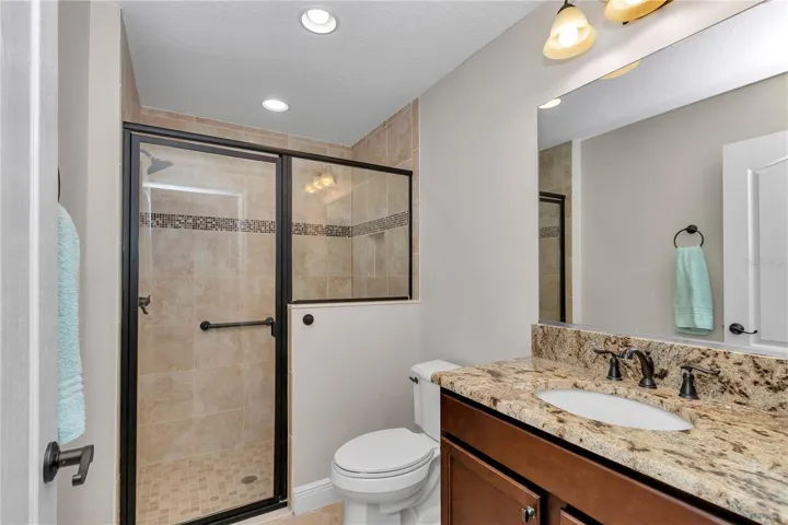 Guest bathroom #1