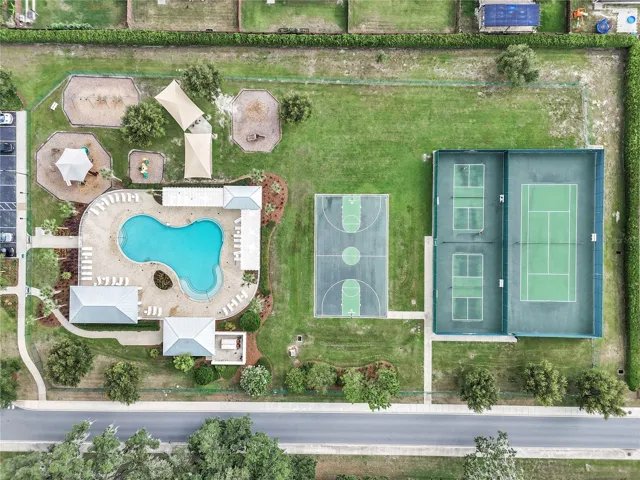 Oxford Oaks amenities