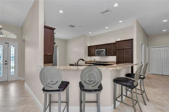 Breakfast bar and kitchen