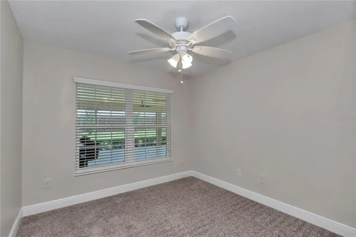 Guest bedroom #1
