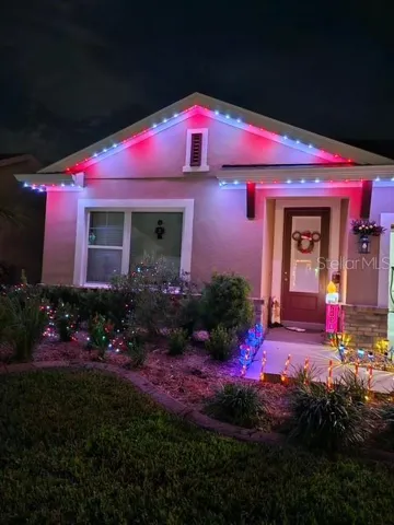 Front house lighting