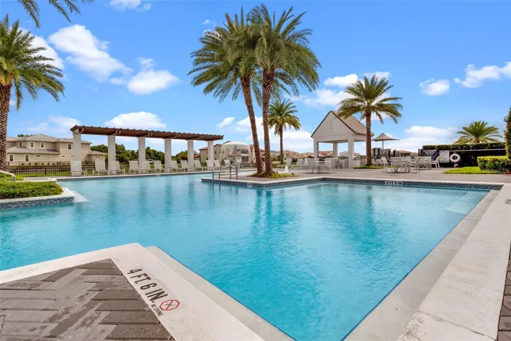 Resort-Style Pool