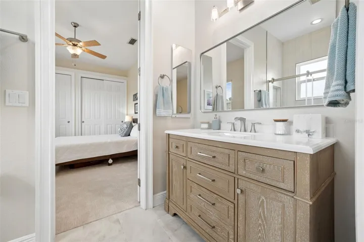 Jack & Jill Bath