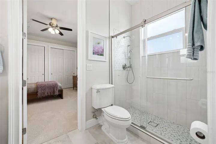 Jack & Jill Bath