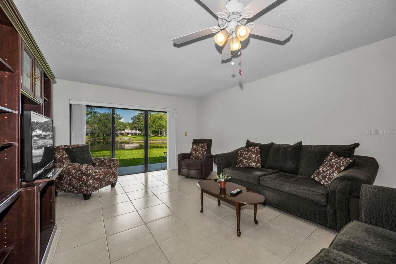 living room w/pond view