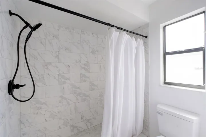 En Suite Shower