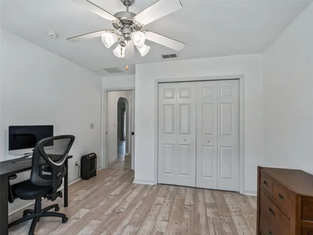 Bedroom 2 w/Double closet