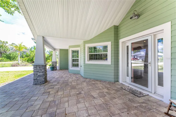 The covered front porch is very inviting!
