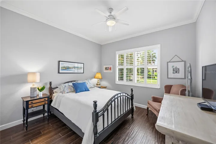Second bedroom
