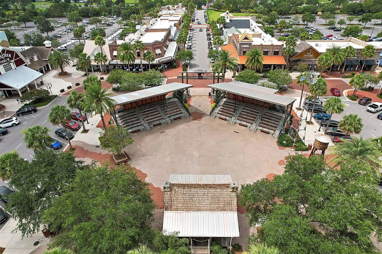Nearby Brownwood Paddock Square