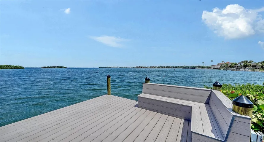 Day dock