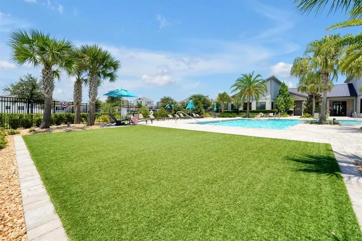 Clubhouse #2 open green entertainment