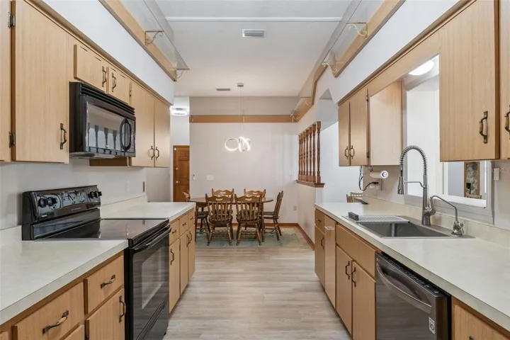 Large kitchen with reverse osmosis system.