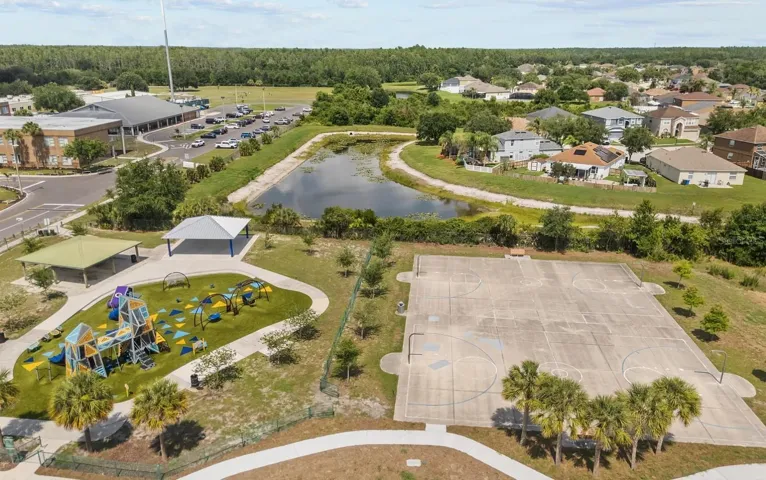 New accessibility park 3 minutes away.