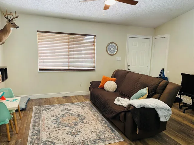 frt entry family room