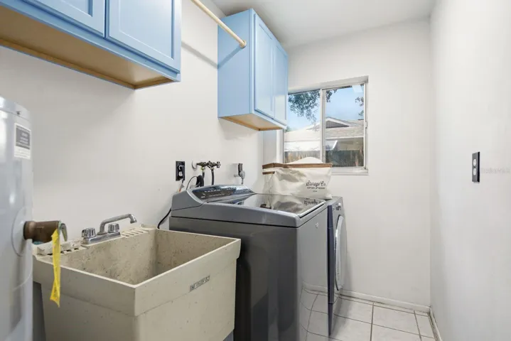 Spacious Laundry Room