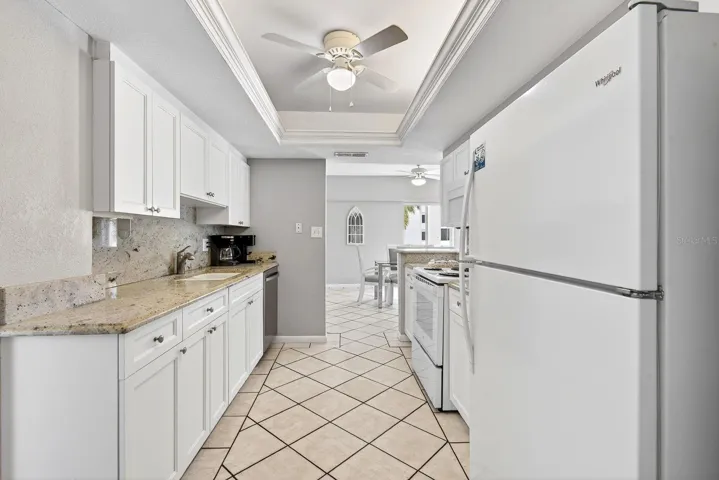 Full Kitchen view
