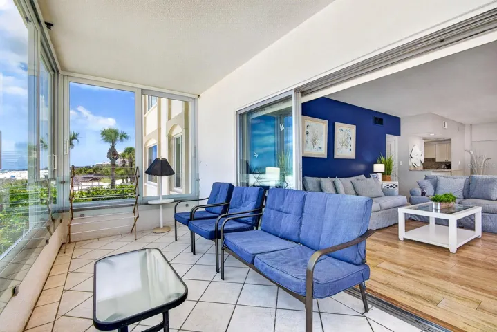 Lanai facing northwest