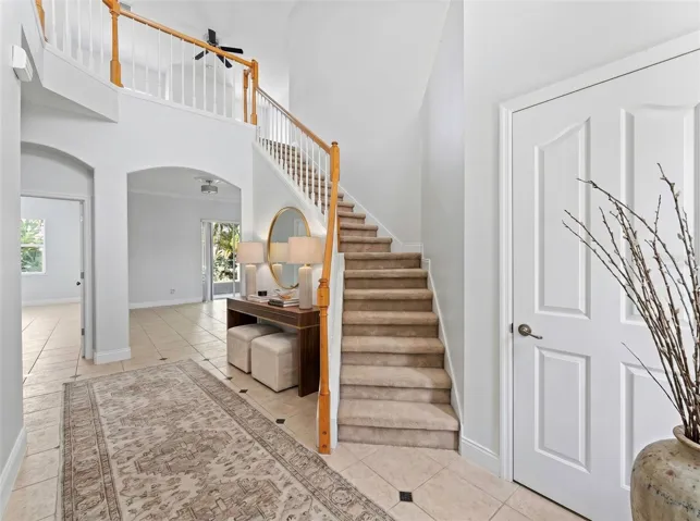 Virtually Staged foyer.