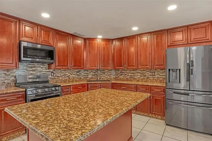 1170