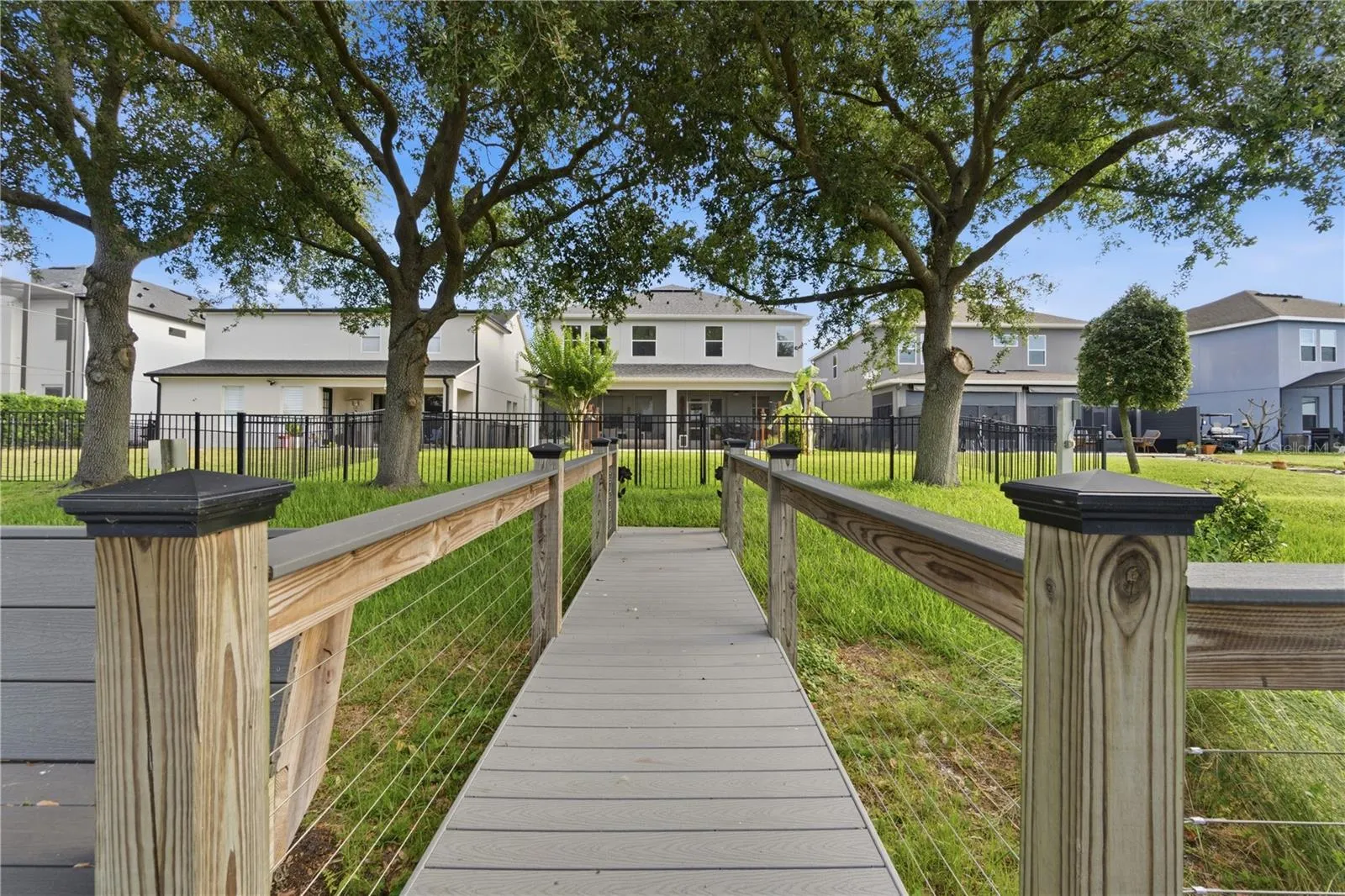 Deck to boat lift