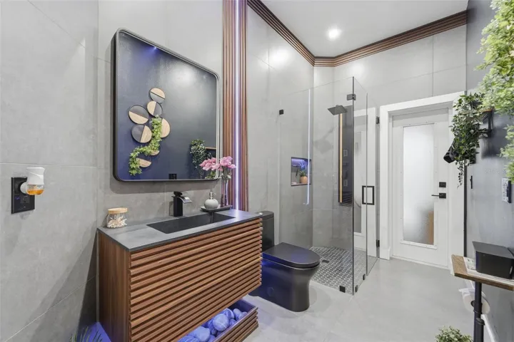 Pool Bathroom