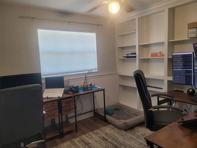 4th bedroom that is being used as an office
