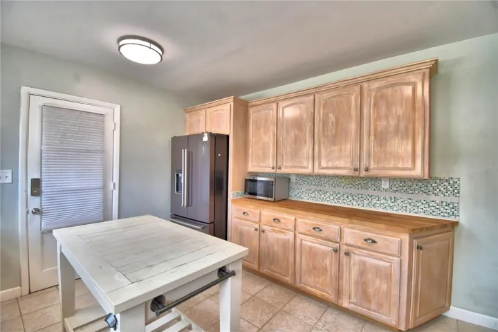 kitchen facing north